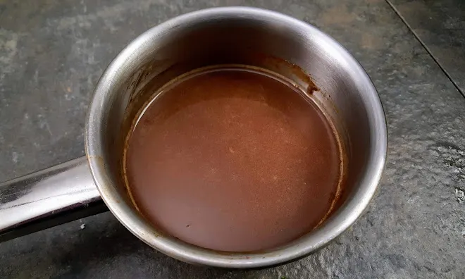 Fond brun de gibier : la base authentique de la cuisine du chasseur