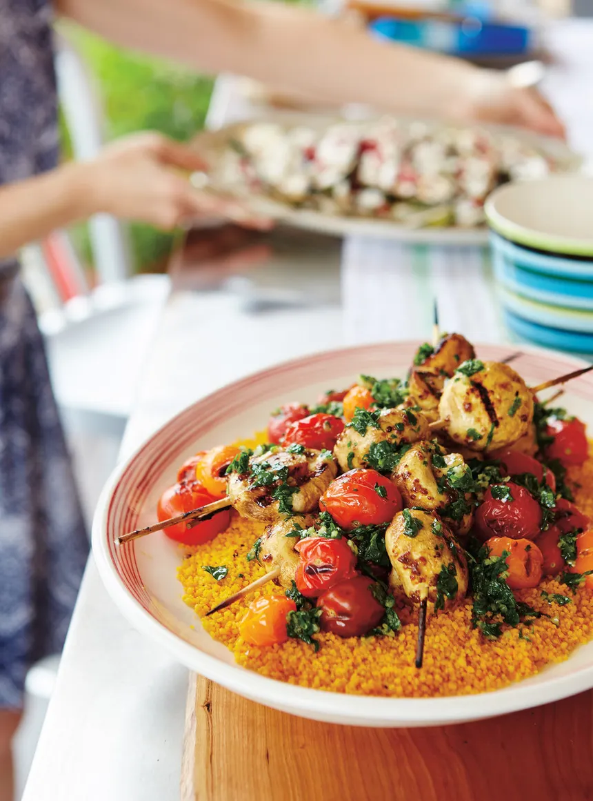 Griller des champignons et des tomates comme un chef
