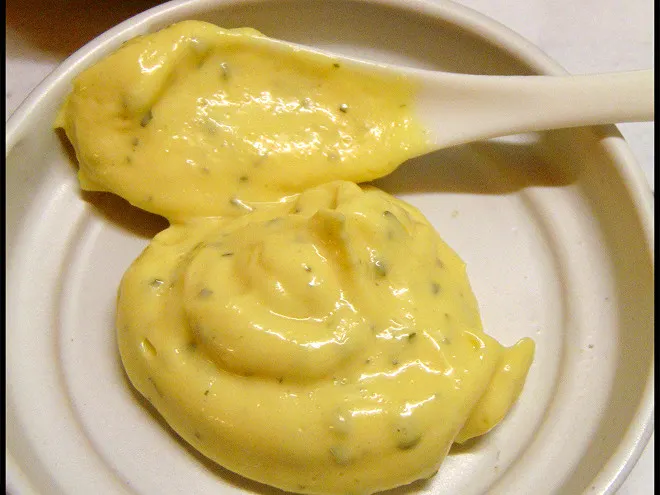 Mayonnaise citron et fines herbes