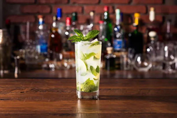 Mojito Géant : La Recette Mojito 30 Personnes pour une Fête Réussie