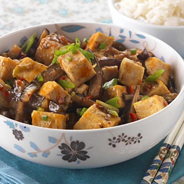 AUBERGINES FAÇON SICHUAN AU TOFU