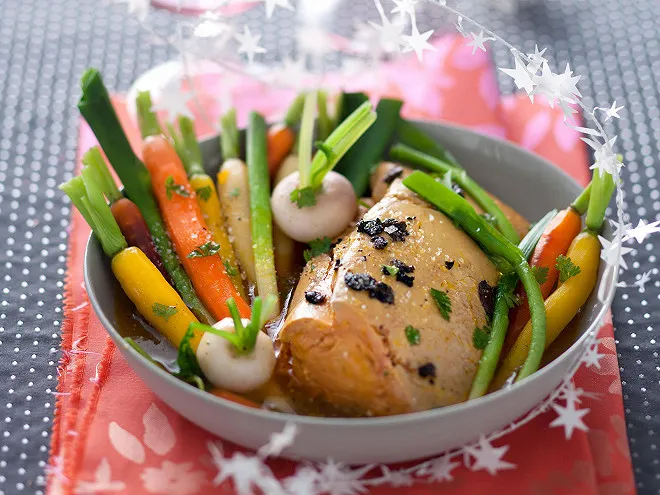 Légumes printaniers aux dés de foie gras et truffe : l'élégance selon Robuchon