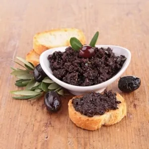 La Tapenade d'Olives Noires : Un Voyage Authentique au Cœur de la Provence