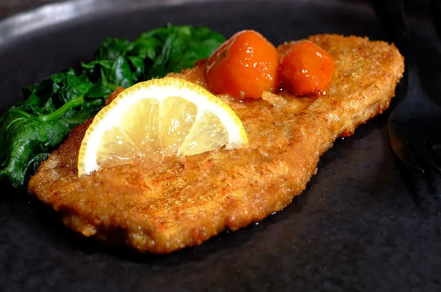 La technique parfaite pour des escalopes panées croustillantes et dorées
