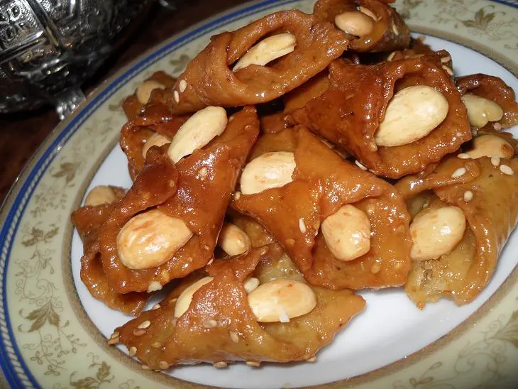 Babouches au sésame et miel (Blighates marocaines)