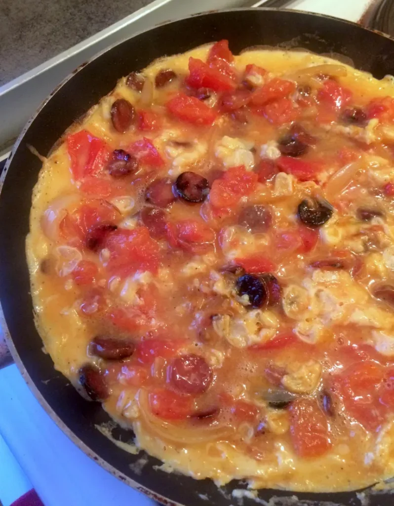 Omelette saucisses chinoises