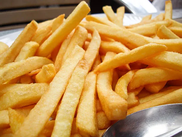 Frites Belges Authentiques : La Recette Traditionnelle à la Graisse de Bœuf