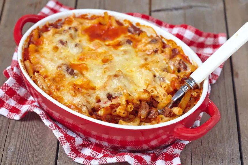 gratin de pates a la sauce bolognaise et fromage