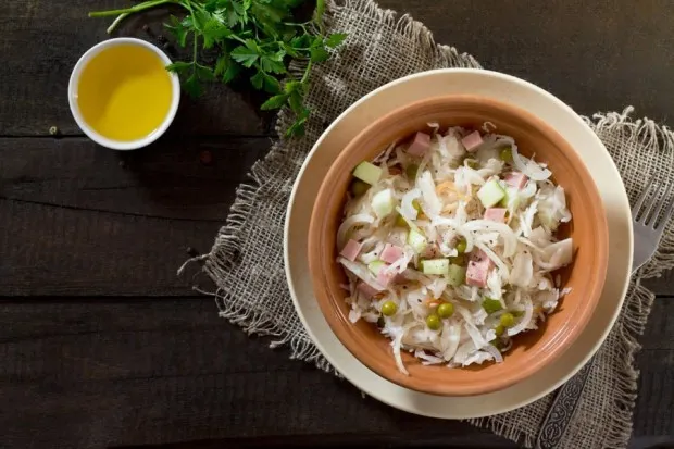 salade de choucroute crue aux cervelas