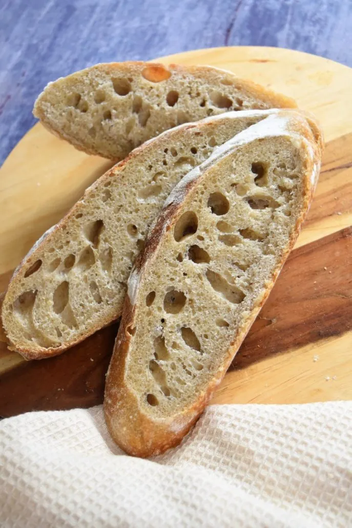 Pain au levain à la farine d'épeautre