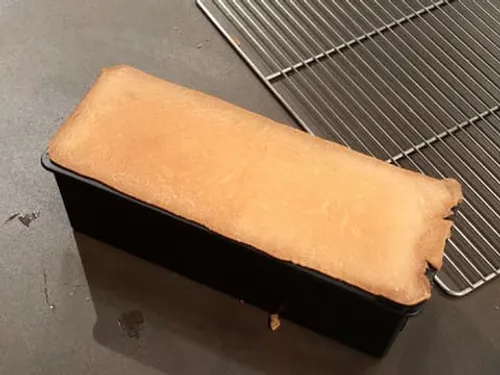 Pain de mie moulé