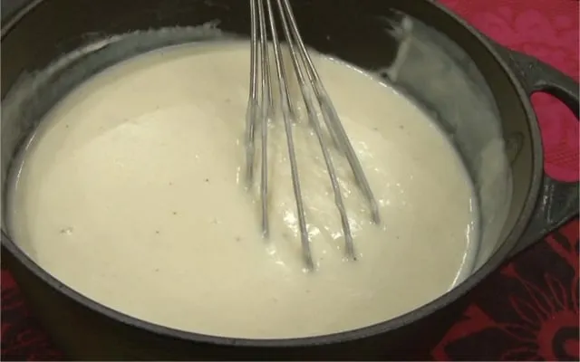 Crème à l'Anglaise Salée : L'Audacieuse Transformation de la Sauce Diable en 3 Étapes Clés