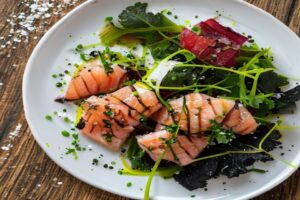 Dorade aux algues et vinaigrette malt