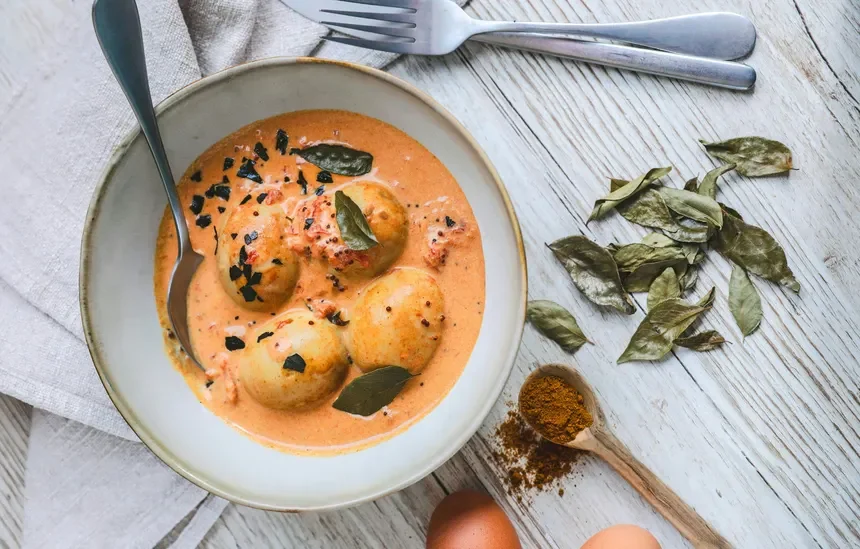 Salade d’œufs au curry